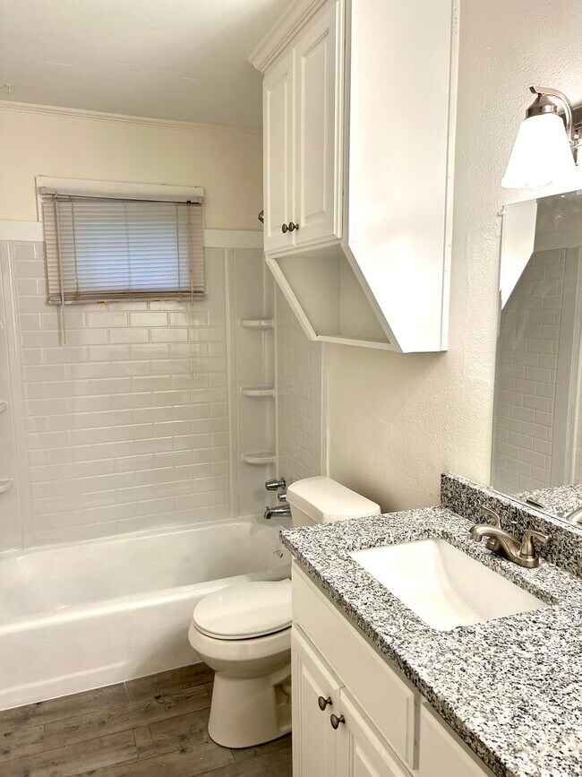 Photo - Beautifully Remodeled Home in Mountainview Area