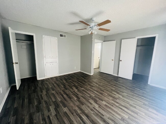 Building Photo - 6929 Timber W St Unit 213 Rental