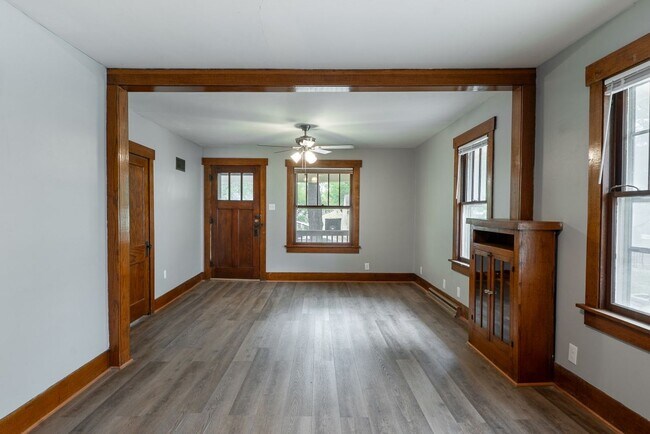 Photo - 2215 SW Hazelton Ct