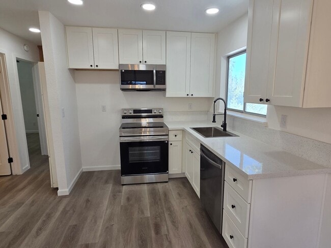 Photo - 24508 Hwy 108 Unit 2 Unidad 24508 Hwy 108  2