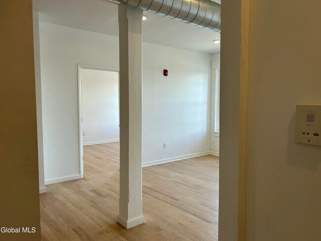 Photo - 155 River St Apartamento Unidad 4A