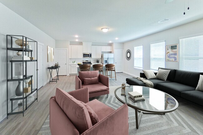 Photo - Lakewood Manor