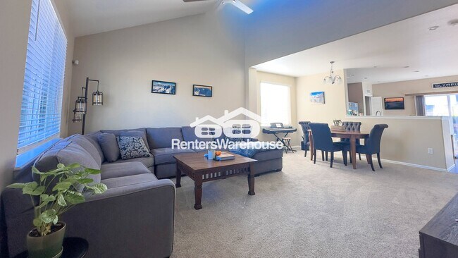 Photo - 6289 N Fundy St