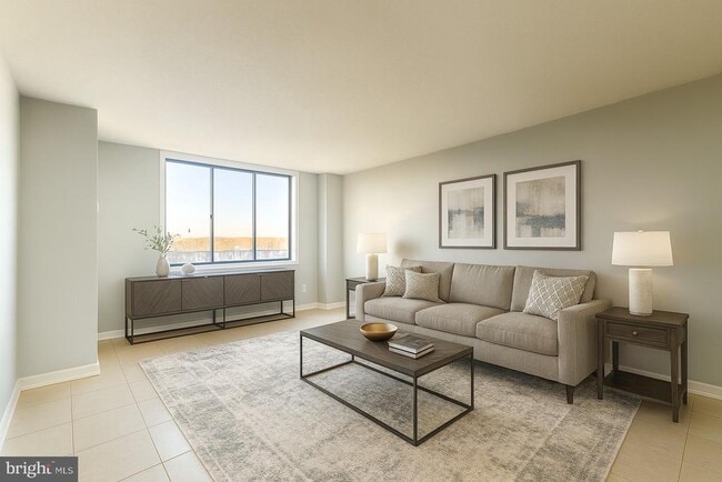 Building Photo - 5500 Holmes Run Pkwy Unit 918