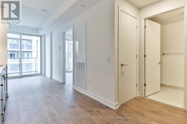 Photo - 9 Tecumseth St. Unit 1122