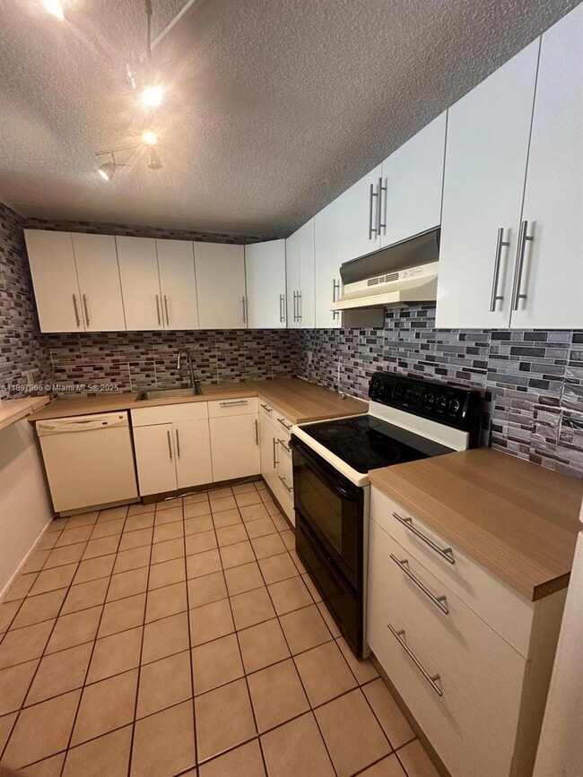 Photo - 14820 Naranja Lakes Blvd Unit D2C