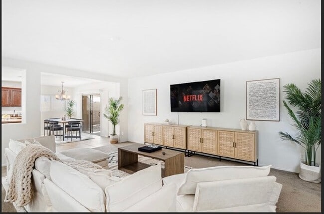 Photo - Nice 3 Bedroom Home In Phoenix