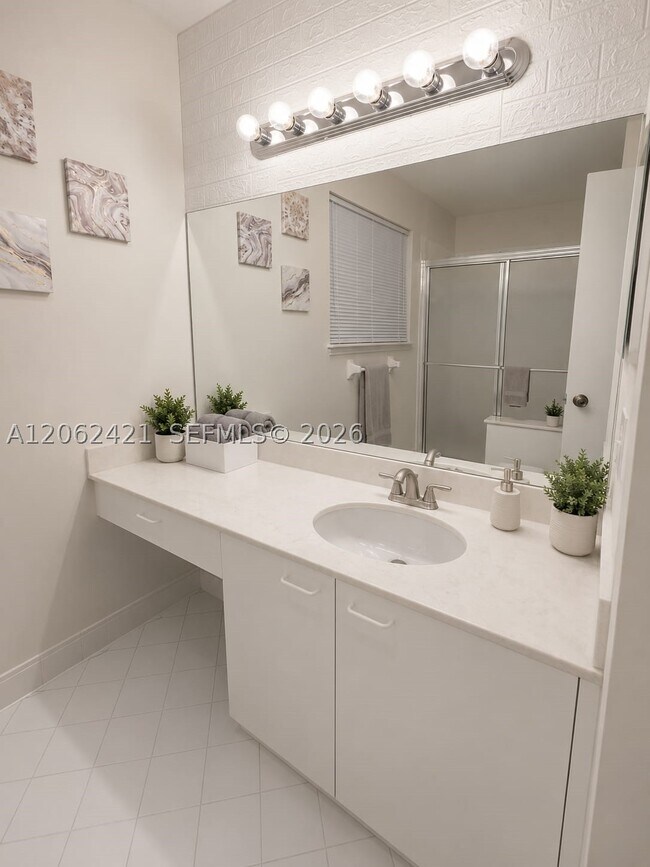 Photo - 1472 NW 154th Ln