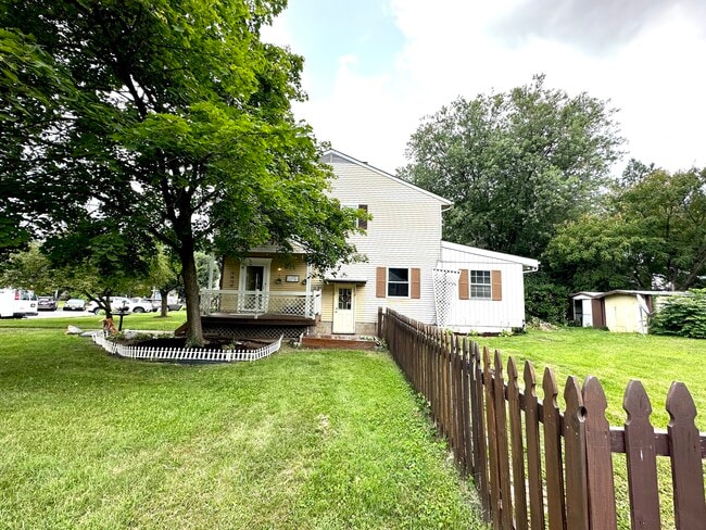 Building Photo - 1 Knaves Ct Rental