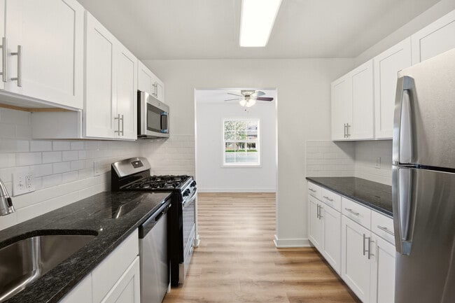 Quarry w/ stainless steel appliances