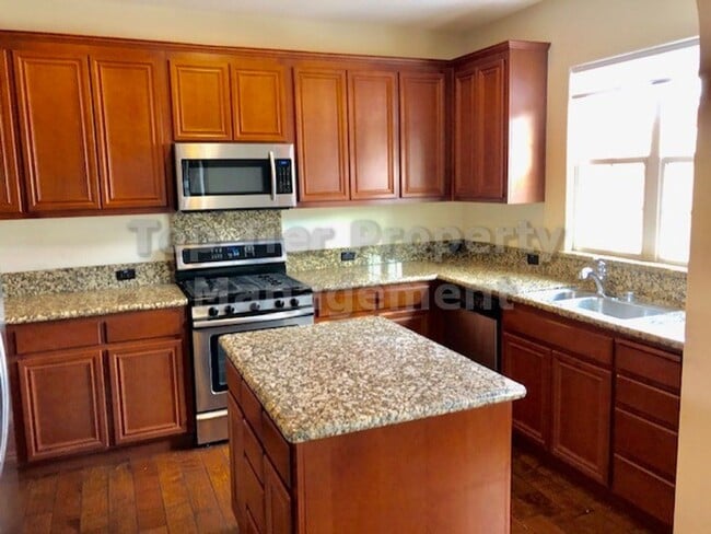 Photo - Beautiful 2 Bd/2.5 Ba/1,730 sqft Townhouse in San Ramon available for Lease