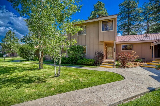 145 Davis Cup Dr