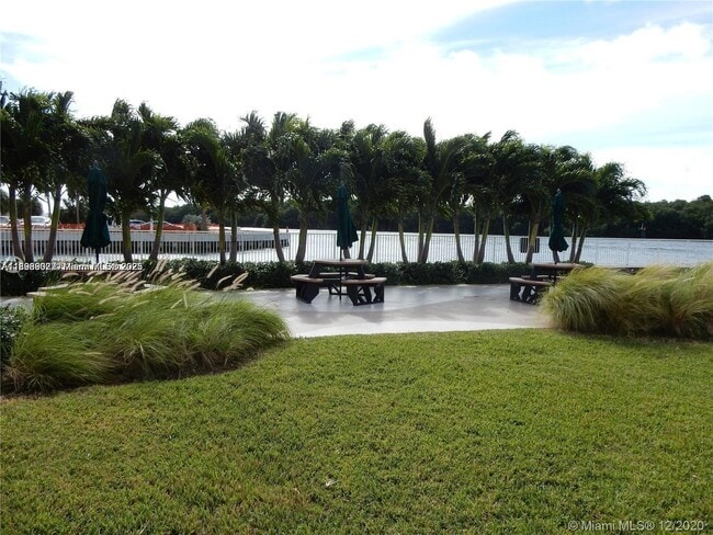 Photo - 400 Kings Point Dr Unit 1111
