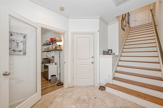 Photo - 1610 Ennis St