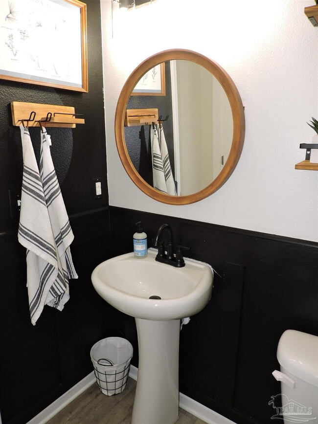 Photo - 5840 Paddock Way