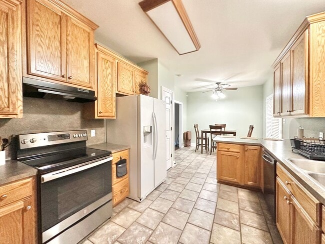Photo - 10211 Webb Rd