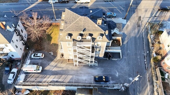 Photo - 87 Summer St Unit 3