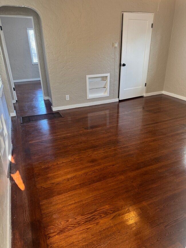 Photo - 245 Myrtle Rd Unit 1