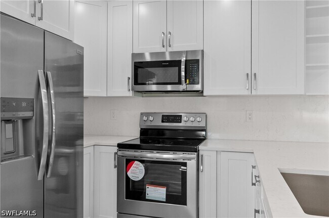 Photo - 2685 Van Buren Ave