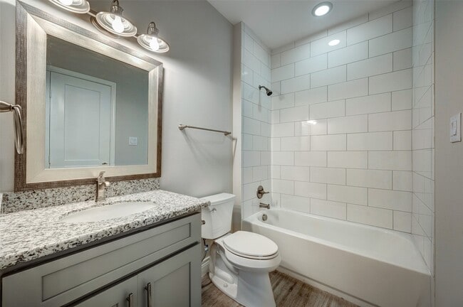 Building Photo - 1213 Armstead St