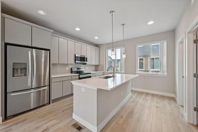 Photo - 6719 S Tempe Ct