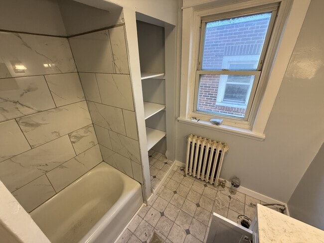 Building Photo - 1243 Magnolia Ave