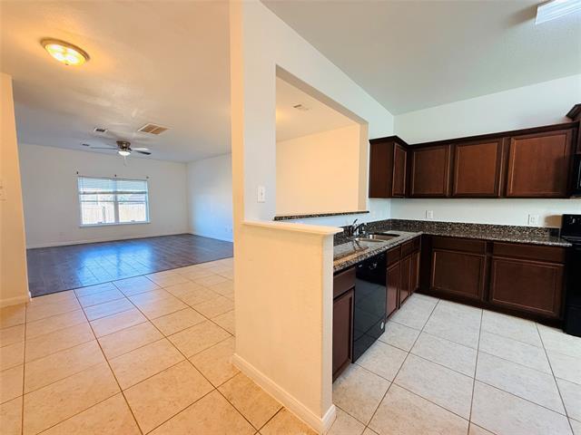 Photo - 223 Magnolia Dr