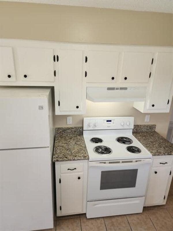 Photo - 42421 Deluxe Lake Dr