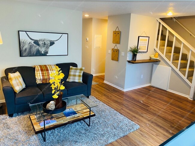 Photo - FULLY FURNISHED, 1 BR - 1.5 BA + LOFT CONDO IN NW BEND