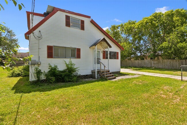 Photo - 4820 Palmetto St Unit True