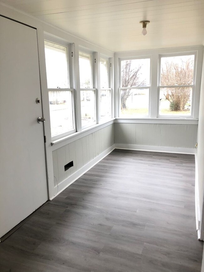 Photo - 2 Bedroom 1 Bath with Basement