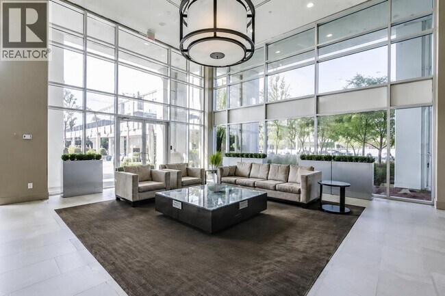 2982 Burlington Dr Unit 1002