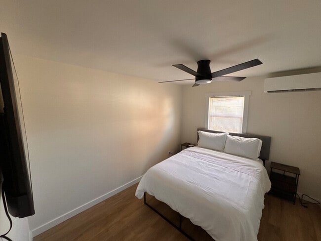 108 E James St Unit SI ID1368861P