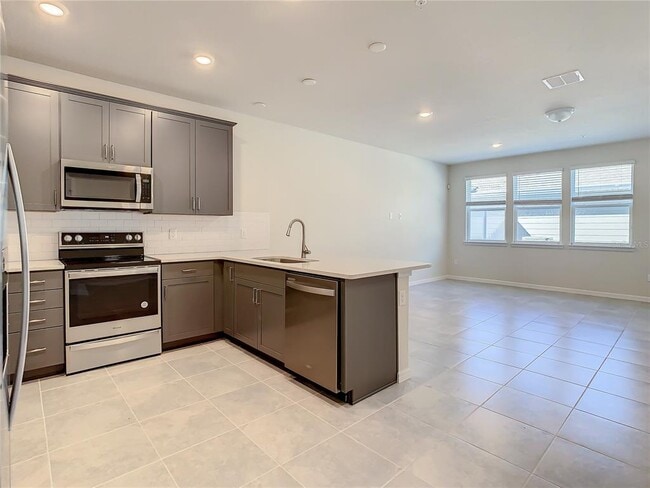 14424 Orchid Is Dr