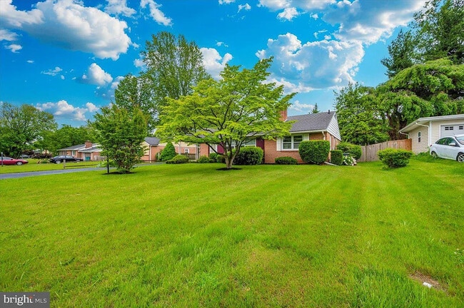 Photo - 18731 Rolling Rd