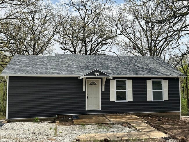 Building Photo - 2069 Highway K