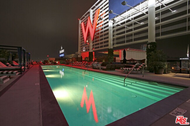 Photo - 6250 Hollywood Blvd Unidad 9H
