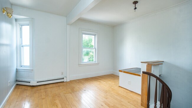 Photo - 74 Vernon St Unit 2A
