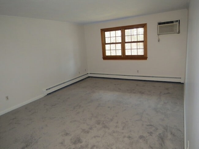 Photo - 209 Great Rd Unit C3