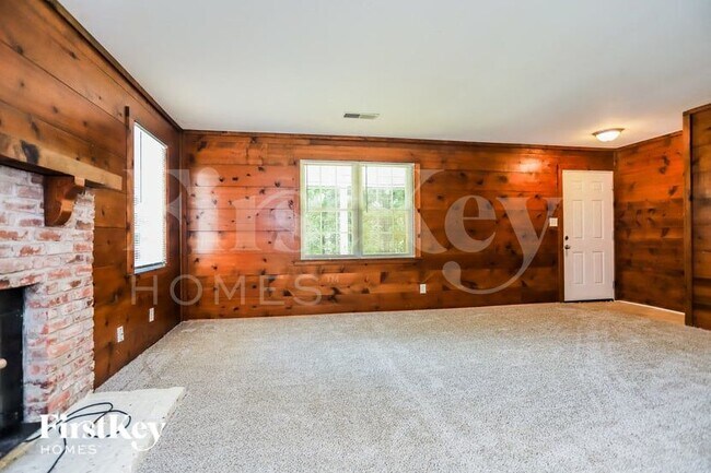 Photo - 6580 Short Rd