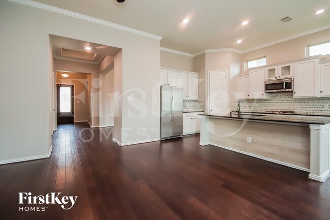 Photo - 21902 Richard Glen Dr