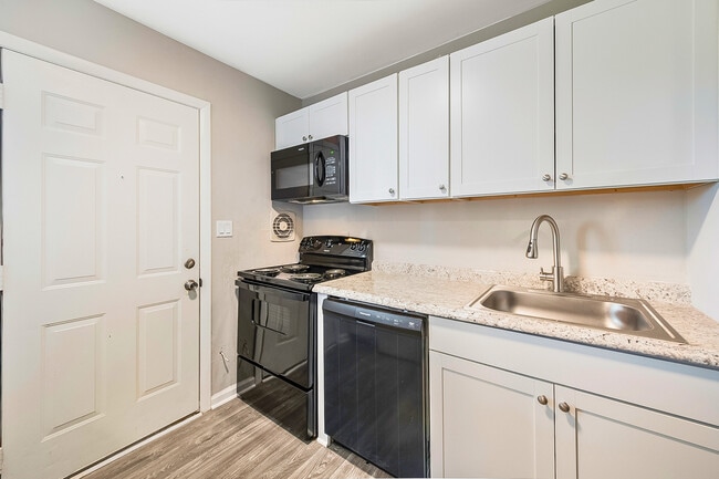 Villages at Heritage Place Apartments
