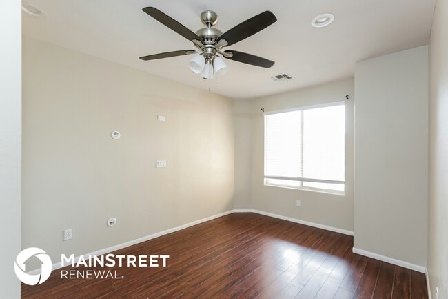 Photo - 6512 W Gross Ave