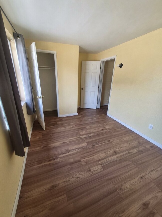 256 W Kelso St Unit A