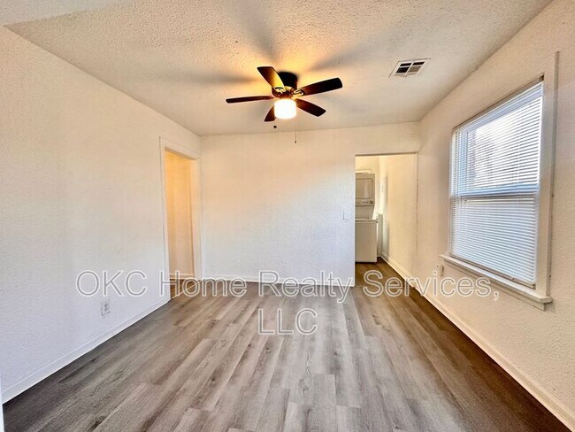 Photo - 2323 Towers Ct