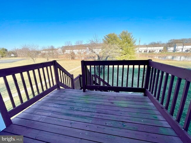 Photo - 245 Charring Cross Dr