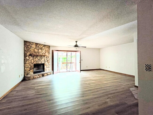 Photo - 3110 Paddle Creek Dr