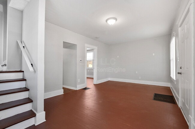 Photo - 3420 W Muhammad Ali Blvd Unidad F