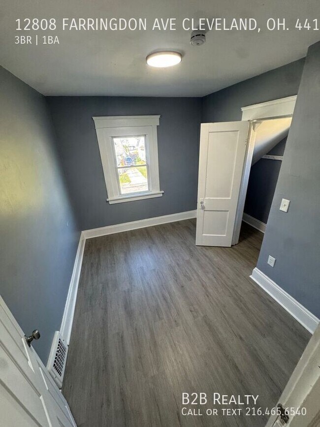 Photo - 12808 Farringdon Ave