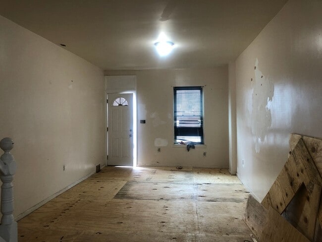 Photo - 716 Mulberry St